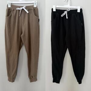 Little bipsy women’s jogger bundle size small